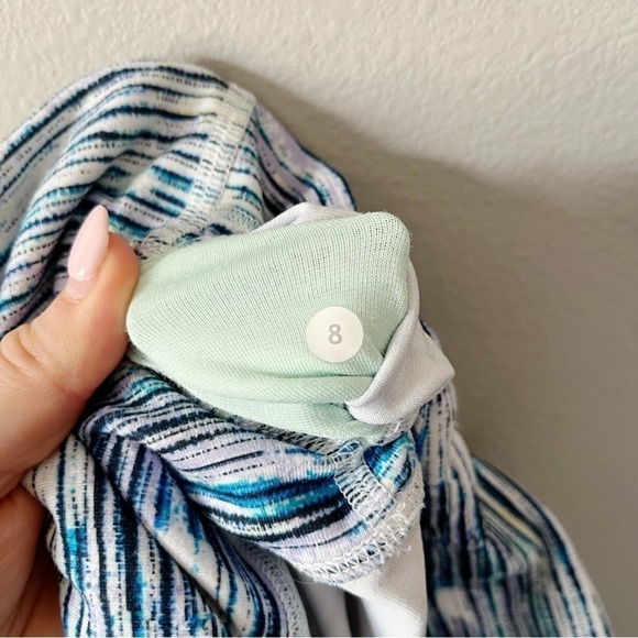 Lululemon Wunder Under Crop Hi-Rise Legging Blurry Belle Multi Blue Size 8 - Picture 8 of 12